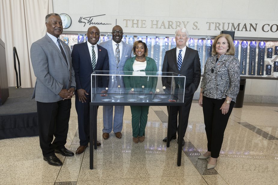 Kansas City Fed celebrates history of black baseball - Federal